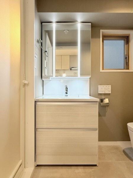 千代田区内神田２丁目のマンション