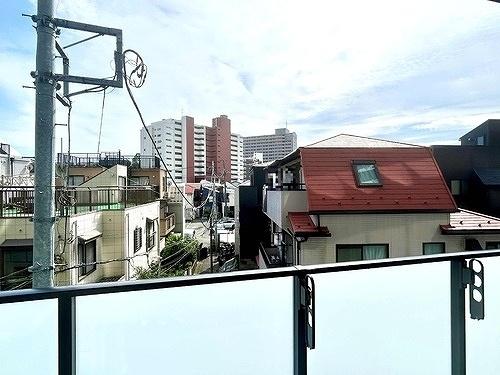 目黒区中目黒４丁目のマンション