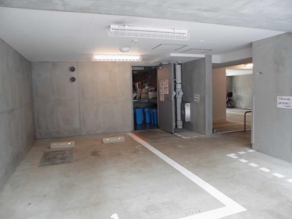 目黒区中目黒４丁目のマンション