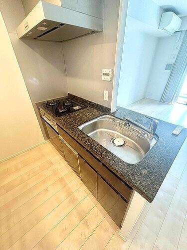 目黒区中目黒４丁目のマンション