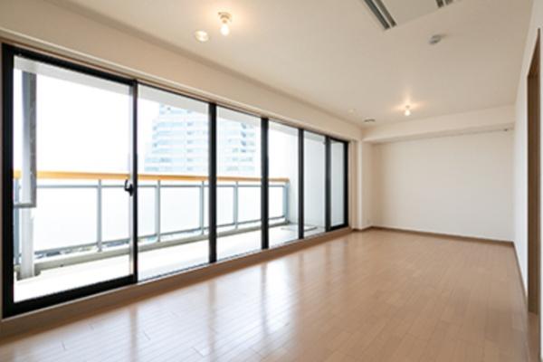 中央区日本橋箱崎町のマンション