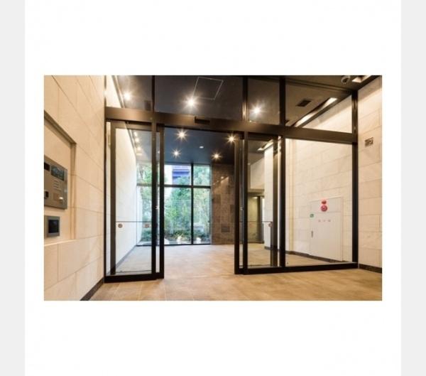 目黒区青葉台４丁目のマンション
