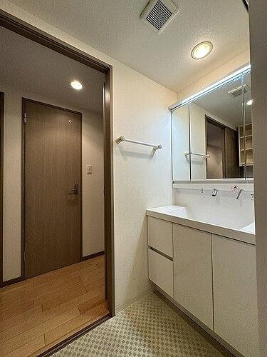 文京区白山１丁目のマンション