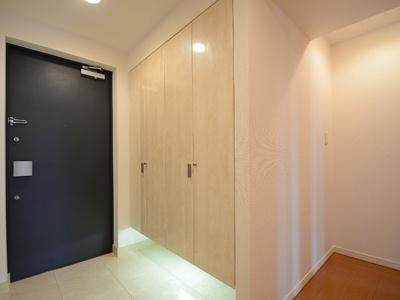 中央区湊３丁目のマンション