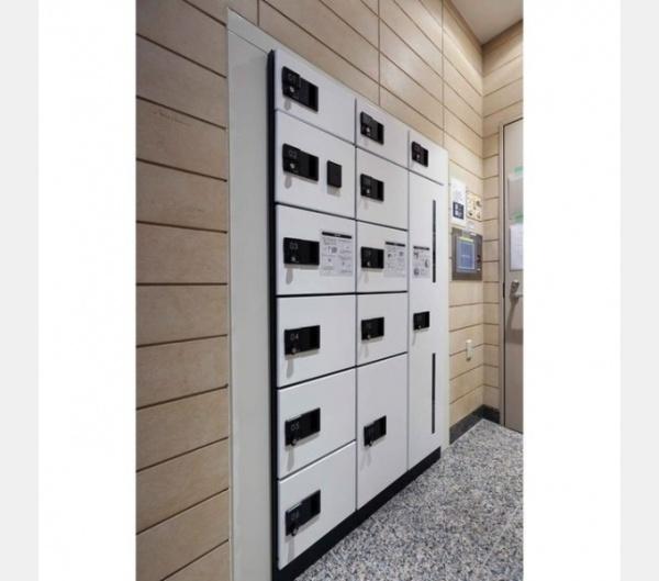 千代田区麹町３丁目のマンション