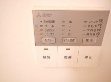 中央区新川２丁目のマンション