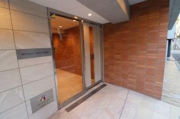 中央区新川２丁目のマンション