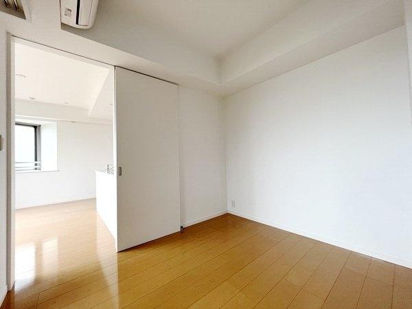 渋谷区千駄ヶ谷１丁目のマンション