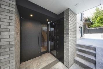 世田谷区代田２丁目のマンション