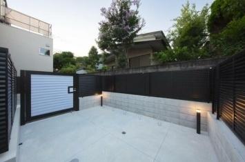 世田谷区代田２丁目のマンション