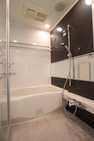 港区西麻布３丁目のマンション