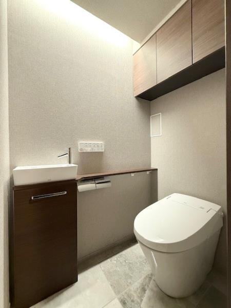 港区赤坂２丁目のマンション