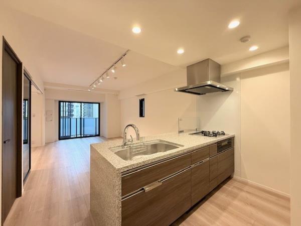 港区赤坂２丁目のマンション