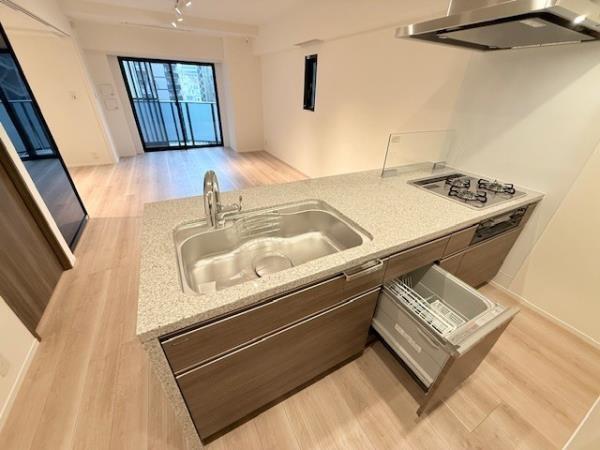 港区赤坂２丁目のマンション