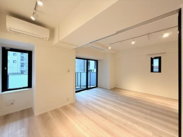 港区赤坂２丁目のマンション