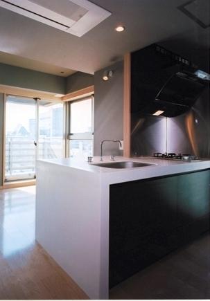 中央区日本橋堀留町１丁目のマンション