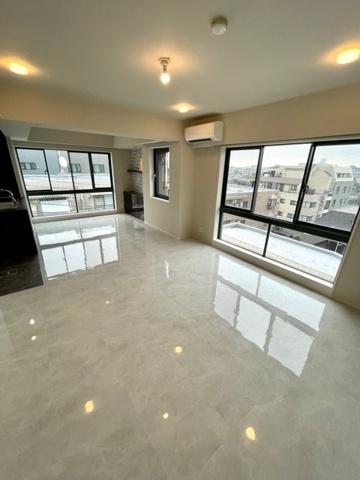 目黒区上目黒５丁目のマンション
