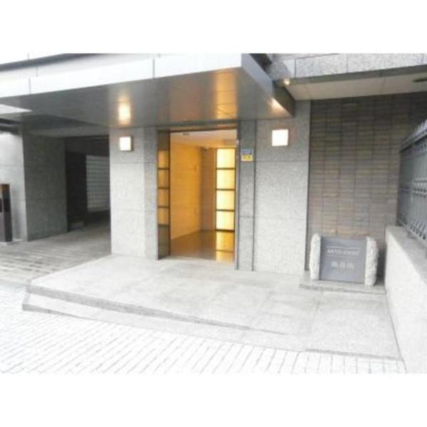港区南青山１丁目のマンション
