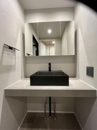 港区西麻布４丁目のマンション