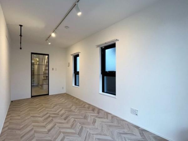 目黒区中目黒２丁目のマンション