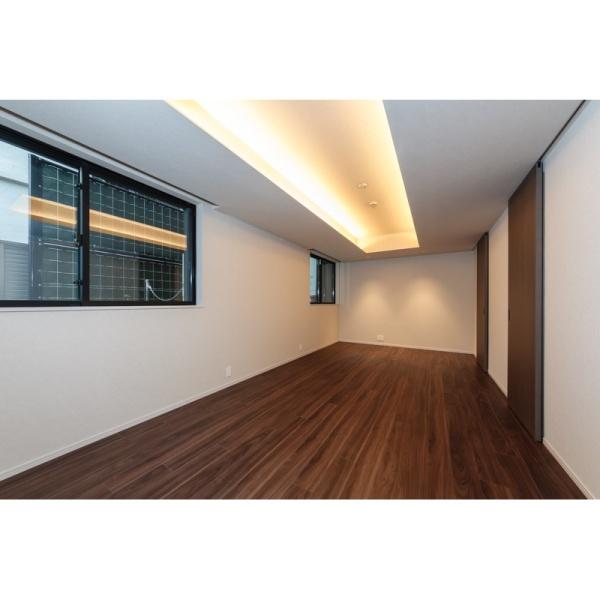 渋谷区渋谷４丁目のマンション