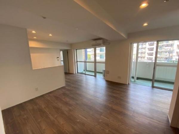 中央区勝どき３丁目のマンション