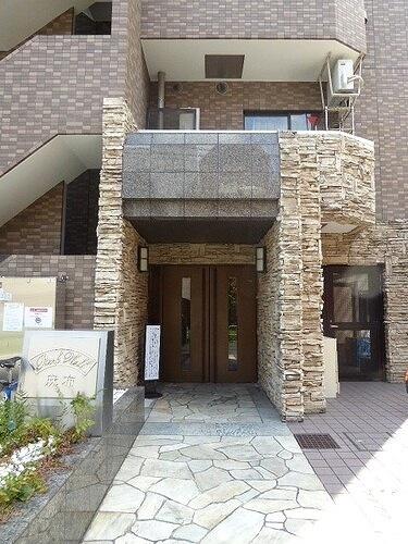 港区東麻布２丁目のマンション
