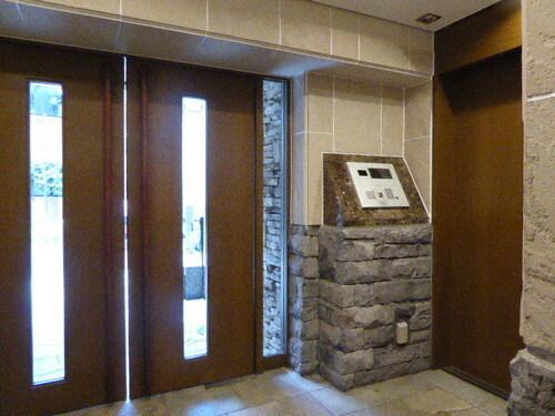港区東麻布２丁目のマンション