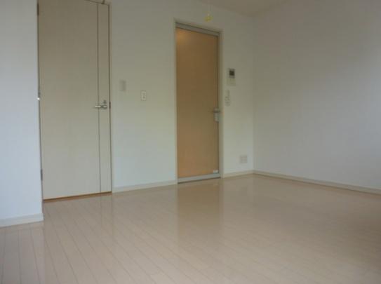 目黒区上目黒３丁目のマンション