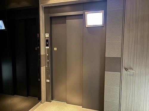 千代田区神田神保町１丁目のマンション