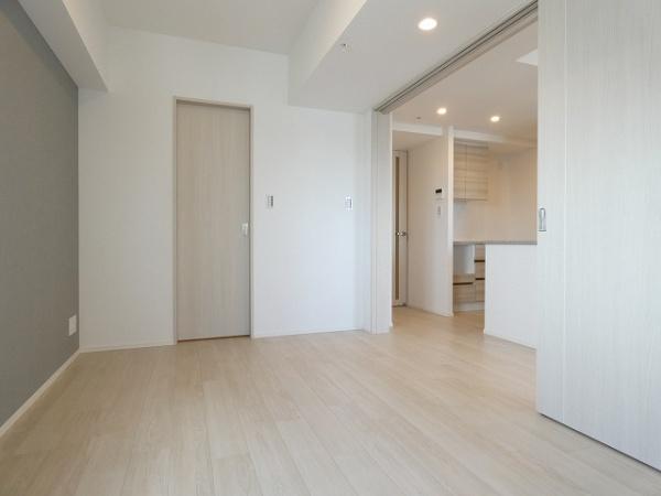 新宿区市谷田町２丁目のマンション