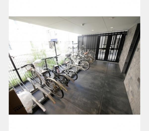 中央区湊３丁目のマンション