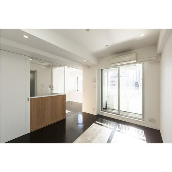 中央区新川２丁目のマンション