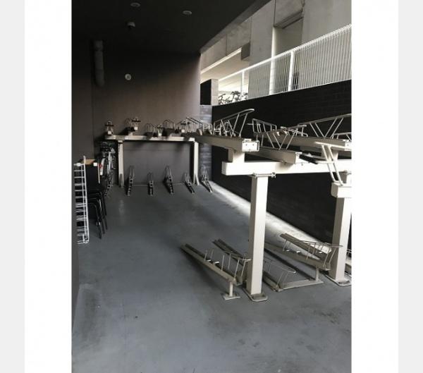 中央区新川１丁目のマンション