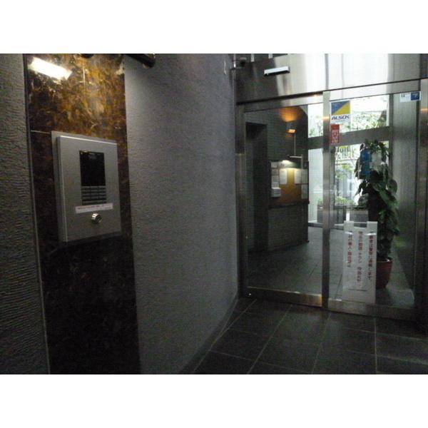 世田谷区三軒茶屋２丁目のマンション