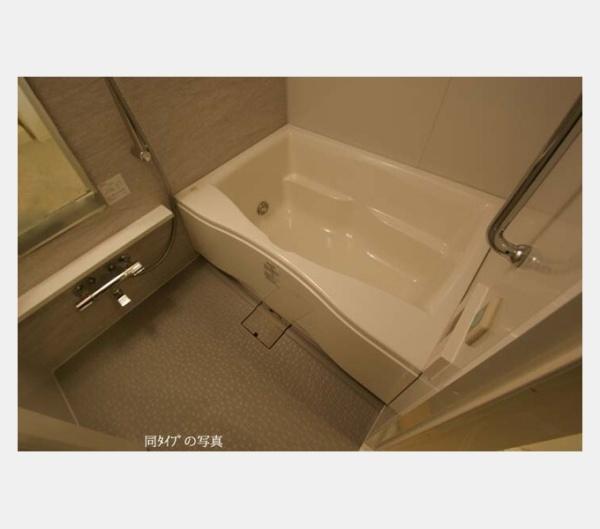 世田谷区三軒茶屋２丁目のマンション