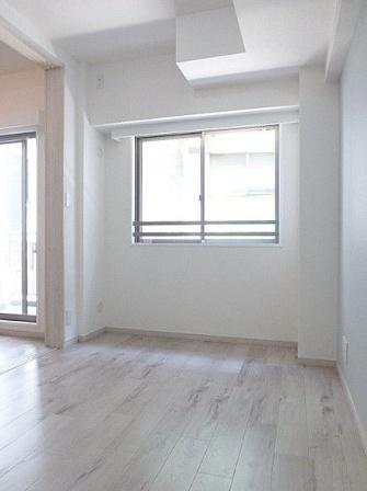 港区赤坂６丁目のマンション