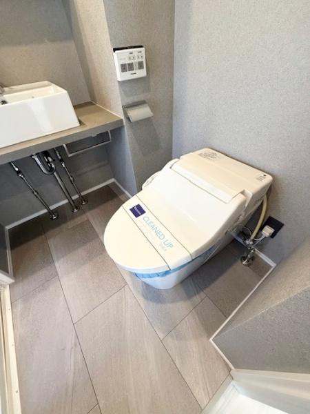 渋谷区東３丁目のマンション