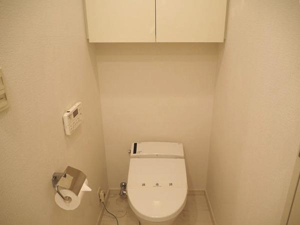 港区六本木７丁目のマンション