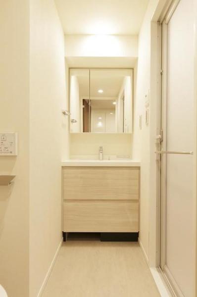千代田区神田多町２丁目のマンション