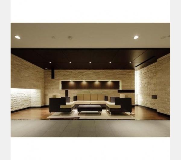 港区赤坂２丁目のマンション