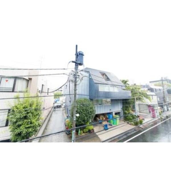 渋谷区神宮前４丁目のマンション