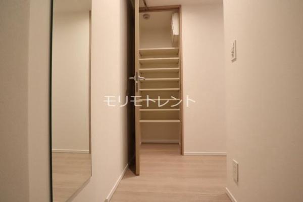 渋谷区西原３丁目のマンション