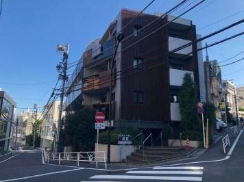 渋谷区南平台町のマンション