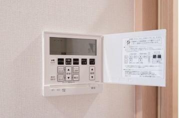 新宿区市谷薬王寺町のマンション