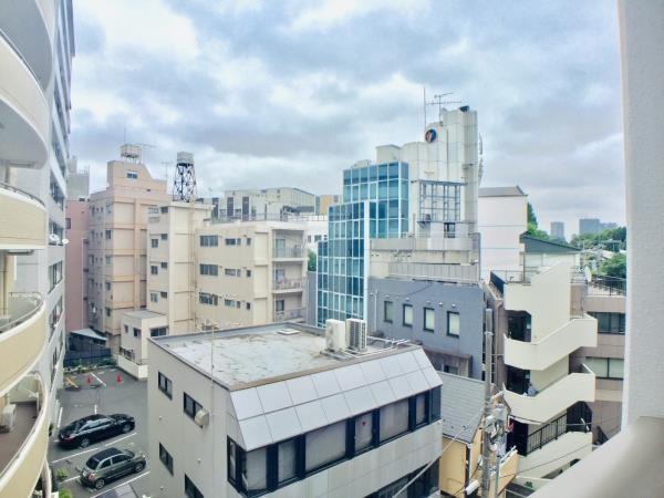 新宿区大京町のマンション
