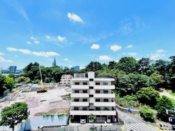 新宿区大京町のマンション