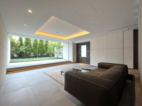 港区白金台２丁目のマンション