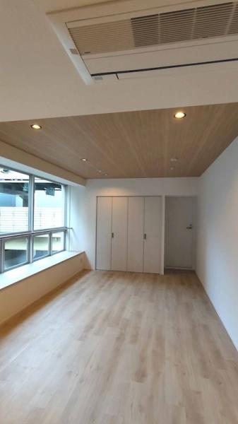 港区三田１丁目のマンション