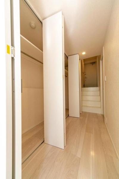 新宿区南町のマンション